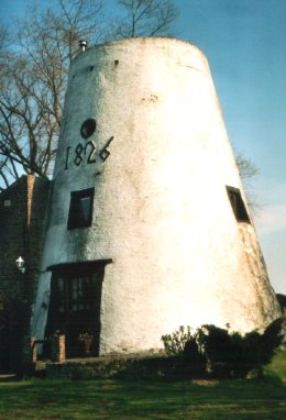 Foto van <p>Moulin du Bois<br />moulin Bauloye</p>, Heppignies (Fleurus), Foto: Lieven Denewet | Database Belgische molens