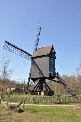 Foto van <p>Heimolen</p>, Langdorp (Aarschot), Foto: Donald Vandenbulcke, Staden, 06.04.2010 | Database Belgische molens