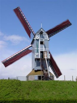 Foto van Koutermolen, Harelbeke, Foto: Harmannus Noot | Database Belgische molens
