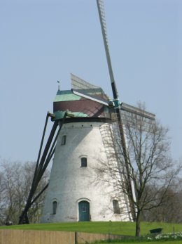 Foto van Bergmolen<br />Stampersmolen, Tiegem (Anzegem), Foto: Donald Vandenbulcke, Staden | Database Belgische molens